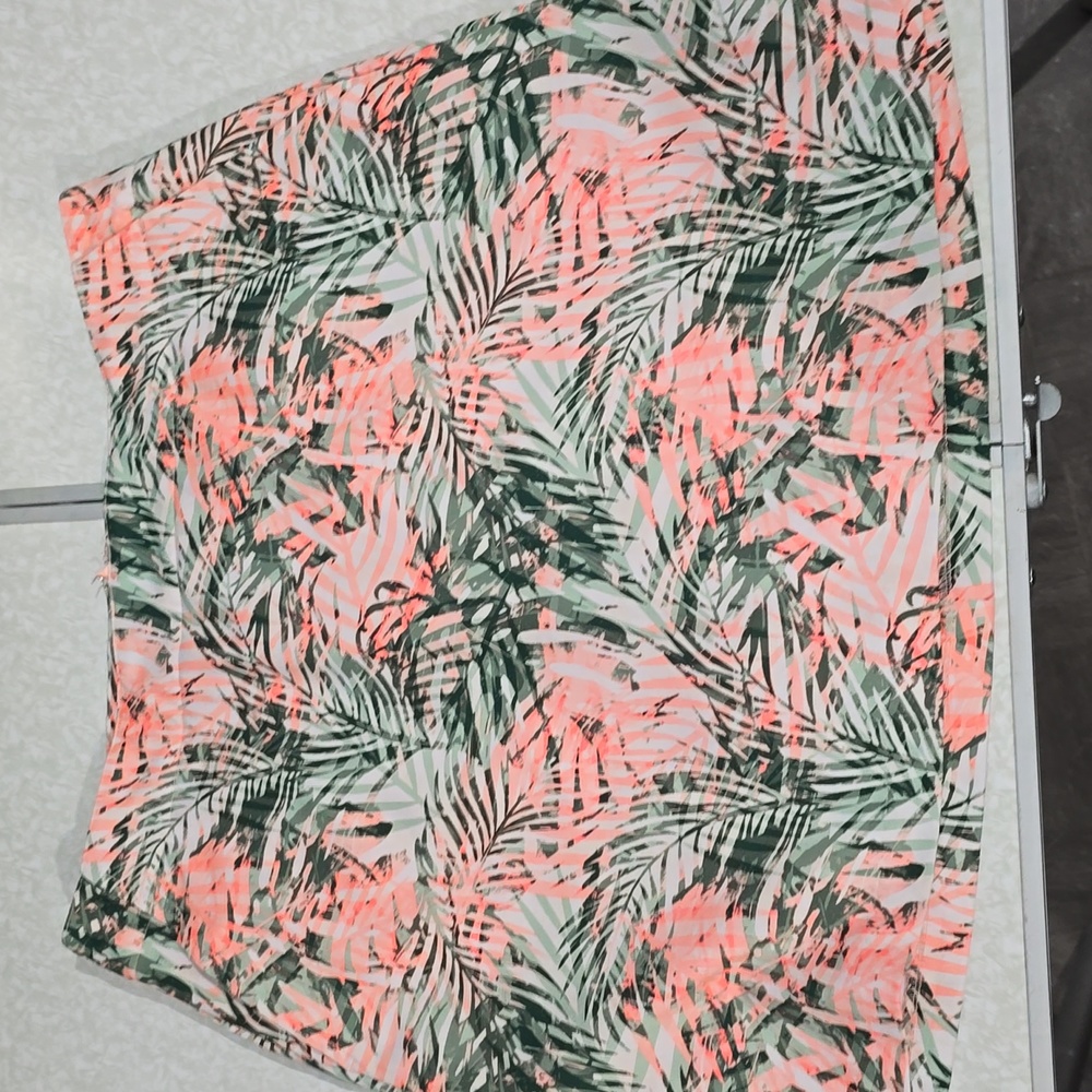 Lady Hagan skirt with built-in shorts peach and green pattern size 10 - Picture 2 of 11